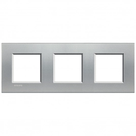 LNA4802M3TE LivingLight Рамка прямоугольная, 3 поста, цвет Алюминий